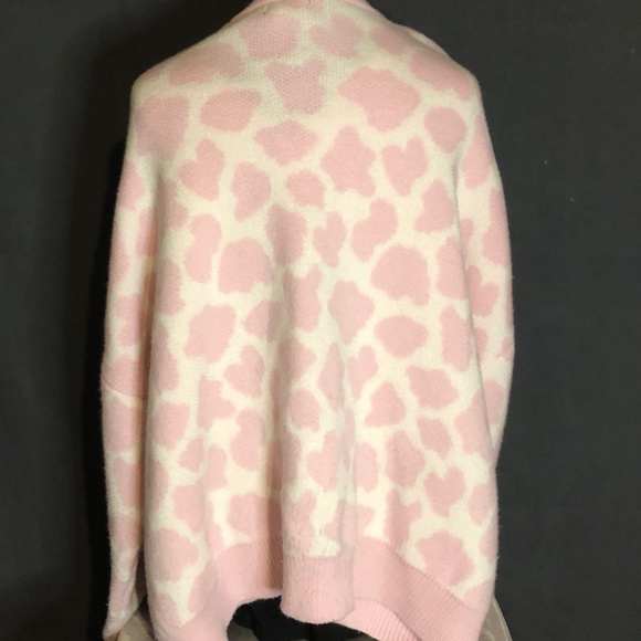 Hot Topic Barbiecore Pink Cow Print Button Down Sweater Cardigan size 3 Pink - Picture 8 of 10